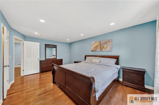 65 Stanley Avenue, South Brunswick, NJ 08810