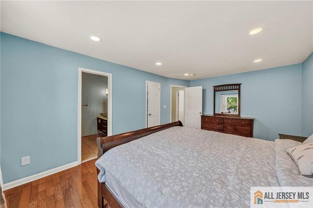 65 Stanley Avenue, South Brunswick, NJ 08810