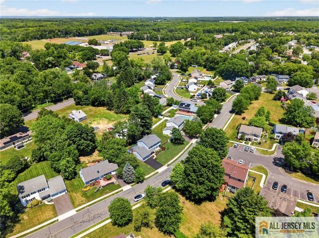 65 Stanley Avenue, South Brunswick, NJ 08810