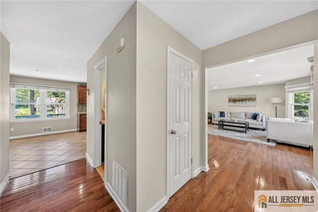 65 Stanley Avenue, South Brunswick, NJ 08810