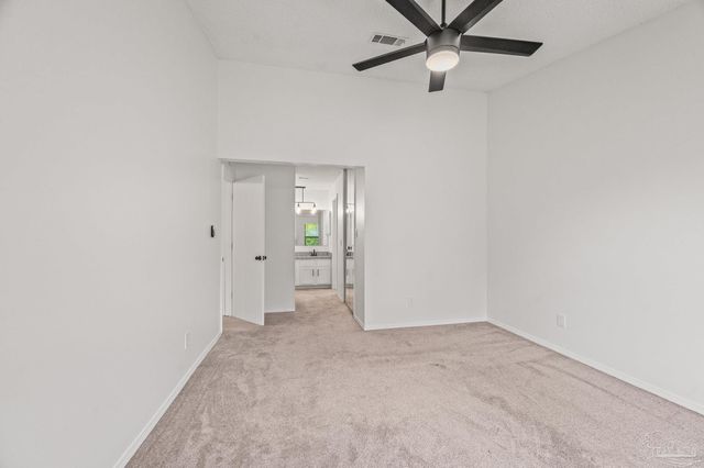 2303 W Michigan Ave B12, Pensacola, FL 32526