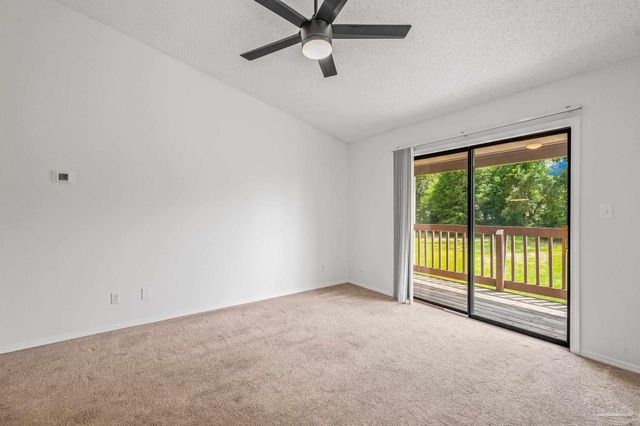 2303 W Michigan Ave B12, Pensacola, FL 32526