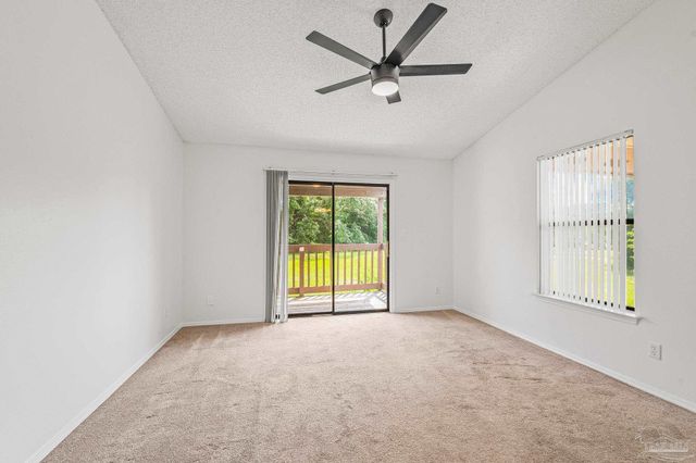 2303 W Michigan Ave B12, Pensacola, FL 32526