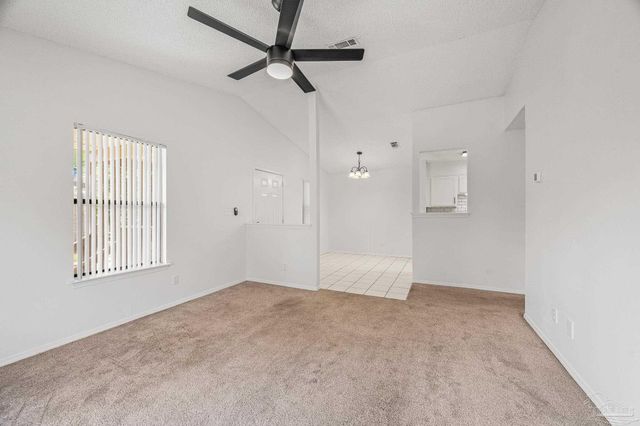 2303 W Michigan Ave B12, Pensacola, FL 32526
