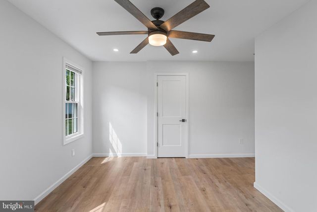 565 HULMEVILLE RD, Langhorne, PA 19047