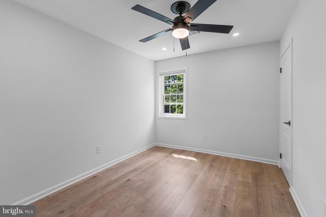 565 HULMEVILLE RD, Langhorne, PA 19047