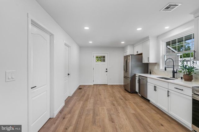 565 HULMEVILLE RD, Langhorne, PA 19047