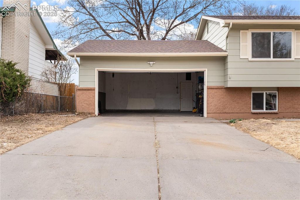 823 Squire Street, Colorado Springs, CO 80911 — photo 3