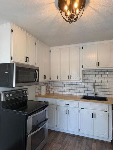 6880 Rustic Lane, Circle Pines, MN 55014