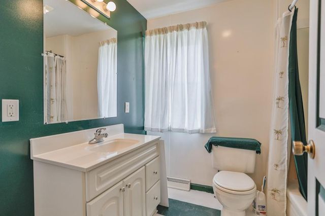 105 ALLEN STREET, Athens, WI 54411