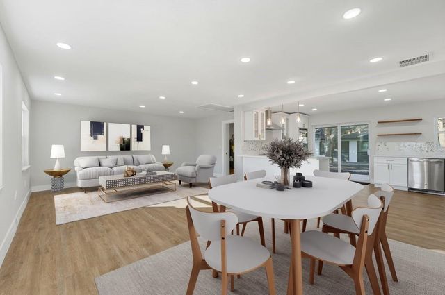 330 MONTANA AVENUE, St Cloud, FL 34769