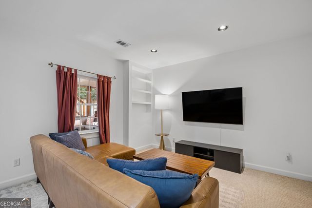 2024 Gramercy Circle, Chamblee, GA 30341