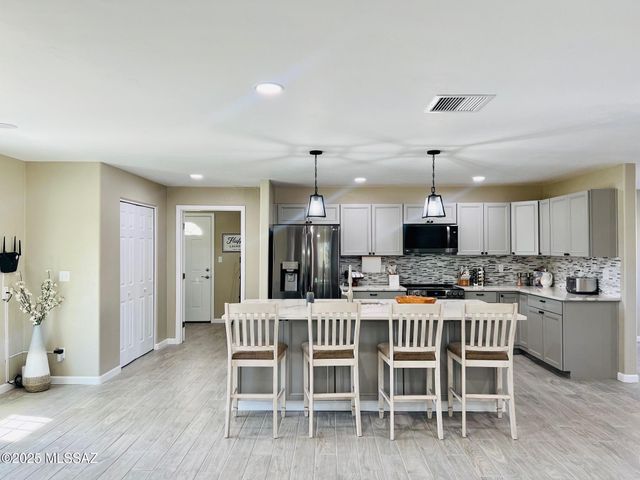 4335 N La Linda Rama, Tucson, AZ 85718