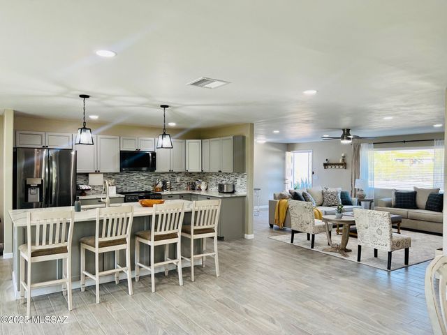 4335 N La Linda Rama, Tucson, AZ 85718