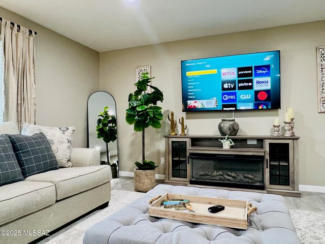 4335 N La Linda Rama, Tucson, AZ 85718