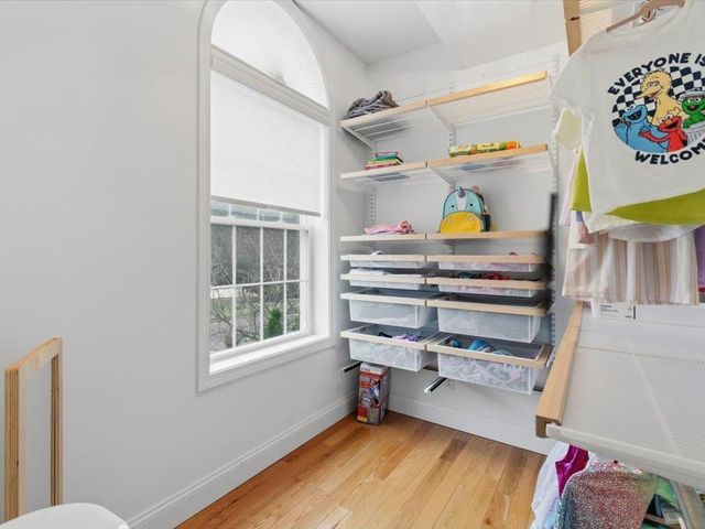 11 Tanager Way, Londonderry, NH 03053