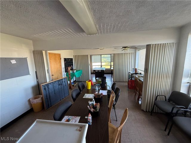 44 S Main Street, Hubbard, OH 44425