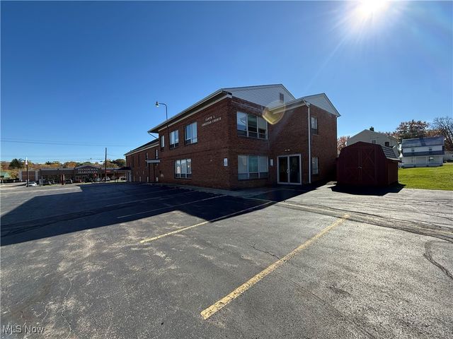 44 S Main Street, Hubbard, OH 44425