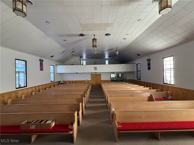 44 S Main Street, Hubbard, OH 44425