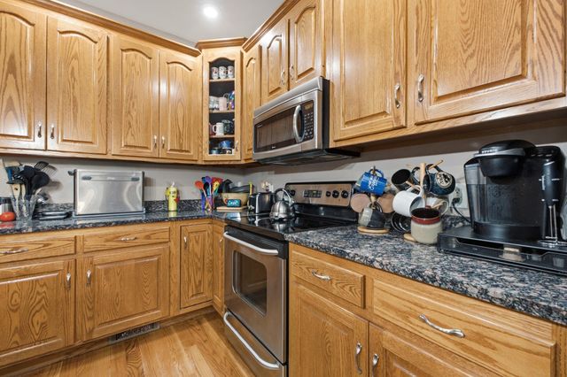 8644 Wading Branch Court, Ooltewah, TN 37363