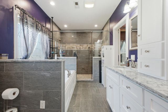 8644 Wading Branch Court, Ooltewah, TN 37363