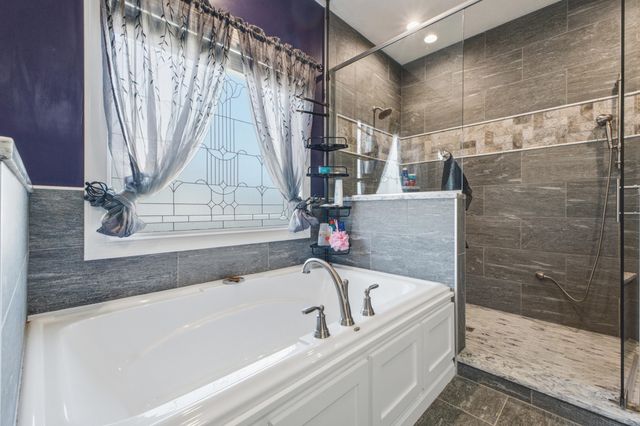 8644 Wading Branch Court, Ooltewah, TN 37363