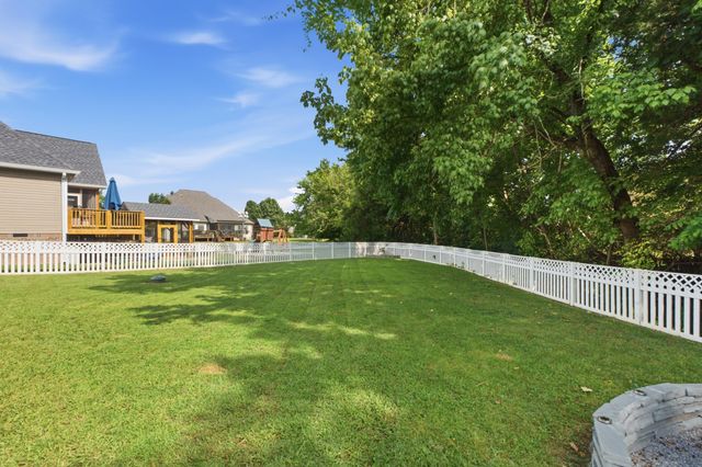 8644 Wading Branch Court, Ooltewah, TN 37363