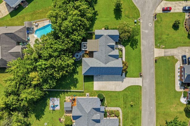8644 Wading Branch Court, Ooltewah, TN 37363
