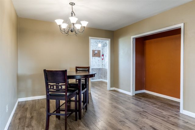 7931 Royal Lane 215, Dallas, TX 75230