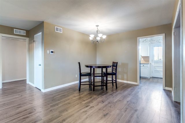 7931 Royal Lane 215, Dallas, TX 75230