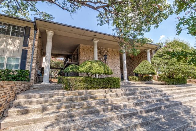 7931 Royal Lane 215, Dallas, TX 75230