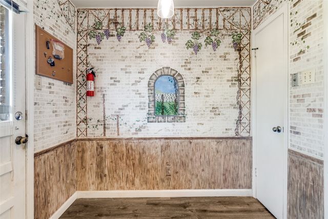 7931 Royal Lane 215, Dallas, TX 75230