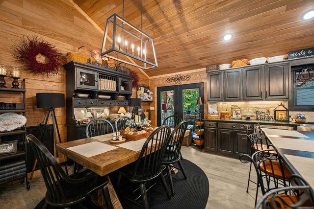 129 Long Branch Ct, Jamestown, TN 38556