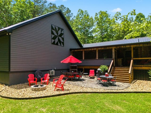 129 Long Branch Ct, Jamestown, TN 38556