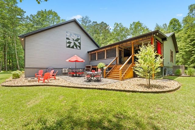 129 Long Branch Ct, Jamestown, TN 38556