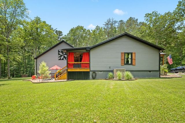 129 Long Branch Ct, Jamestown, TN 38556