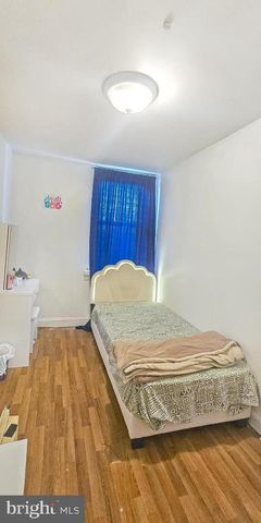 7247 BRADFORD RD, Upper Darby, PA 19082