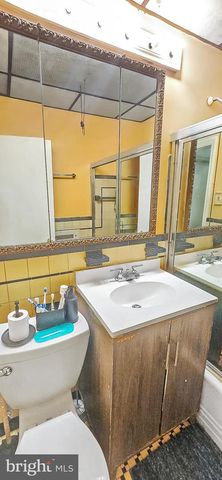 7247 BRADFORD RD, Upper Darby, PA 19082