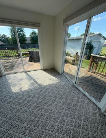 203 N Ellen Street, Nixa, MO 65714