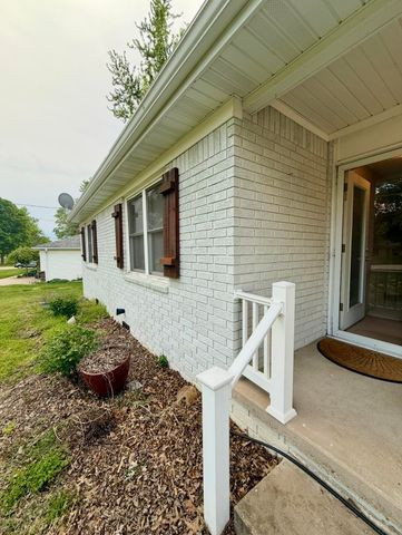 203 N Ellen Street, Nixa, MO 65714