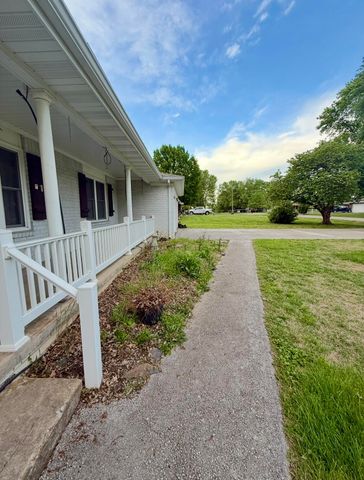 203 N Ellen Street, Nixa, MO 65714
