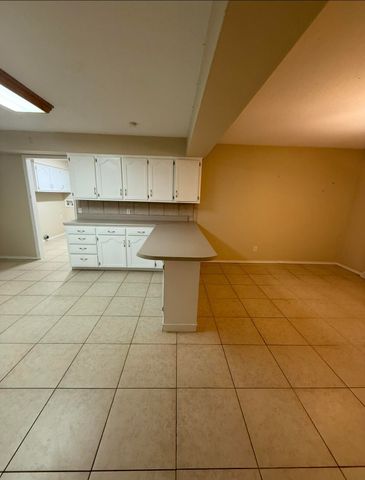 203 N Ellen Street, Nixa, MO 65714
