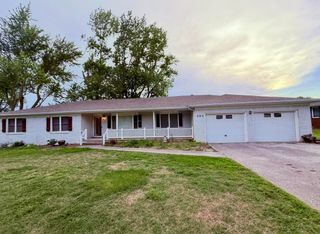 203 N Ellen Street, Nixa, MO 65714