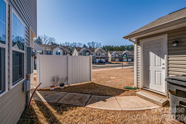 15776 Country House Street, Charlotte, NC 28273