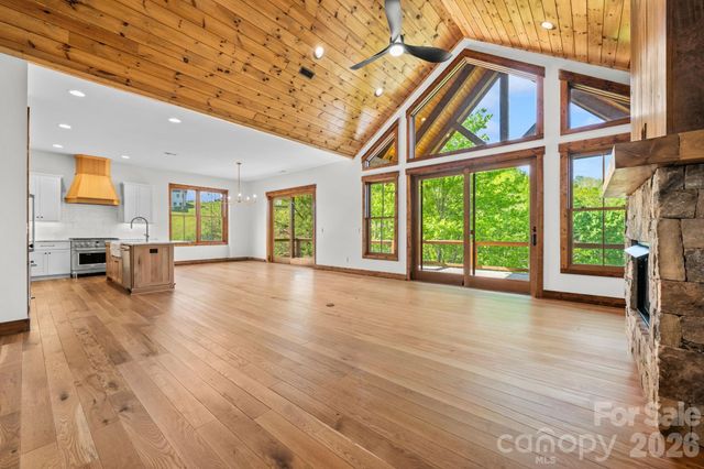 750 Silver Springs Drive W 43, Banner Elk, NC 28604