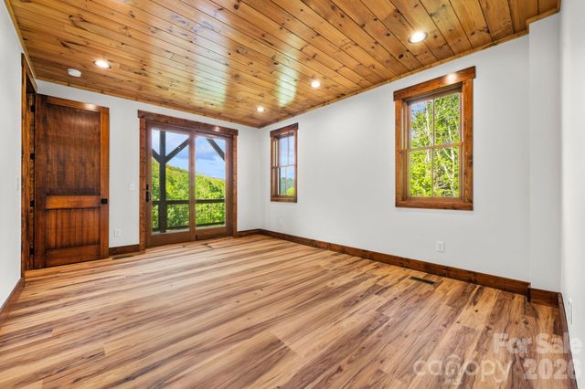 750 Silver Springs Drive W 43, Banner Elk, NC 28604