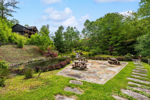 750 Silver Springs Drive W 43, Banner Elk, NC 28604
