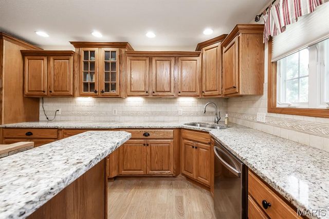 132 Callaway Court, O'fallon, IL 62269