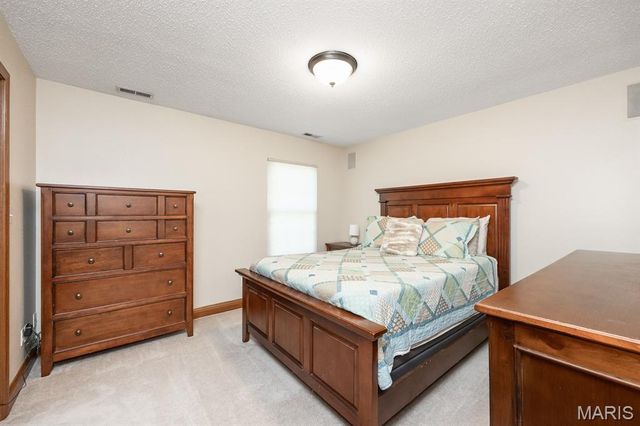 132 Callaway Court, O'fallon, IL 62269