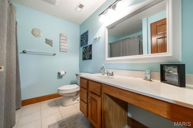 132 Callaway Court, O'fallon, IL 62269